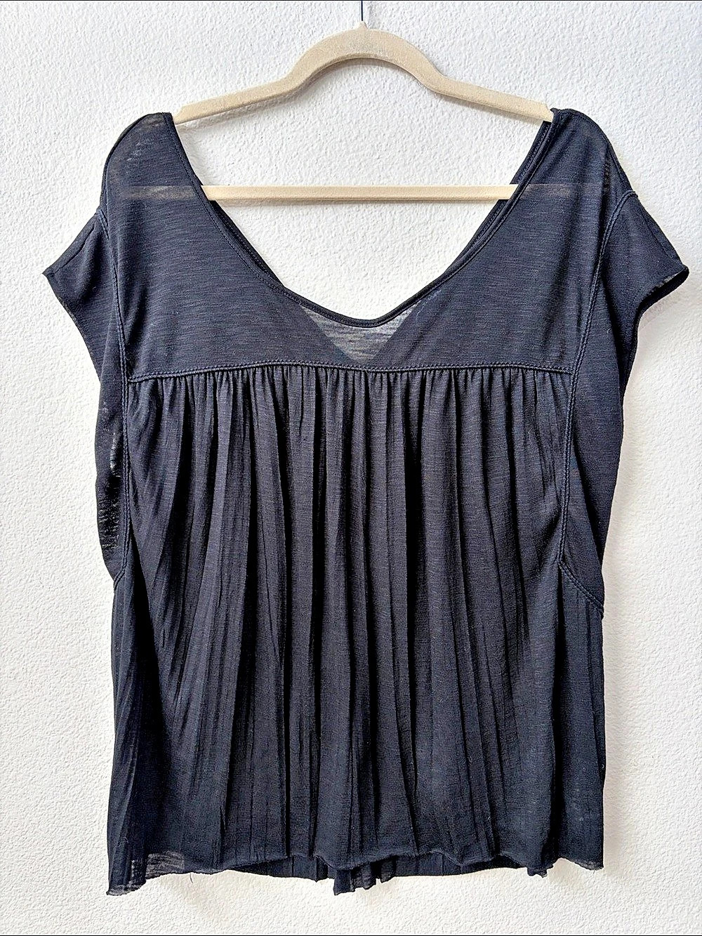 American Eagle Outfitters Lightweight Black Pleated Blouse